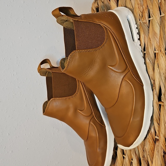 Nike Air Max Thea Mid Chelsea 859550-200 Women's Ale Brown Leather Shoe Boot 7.5 - Picture 2 of 11